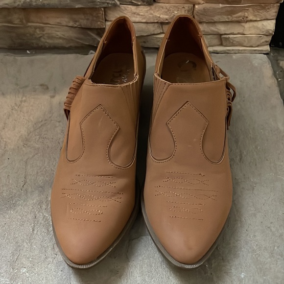 Circus by Sam Edelman Hermosa low cut boho ankle fringe booties - Picture 5 of 10